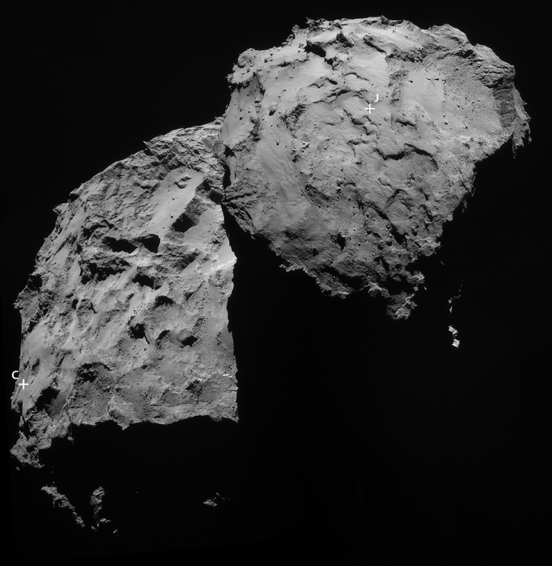 Image de la NavCam de Rosetta prises le 14 septembre 2014 (30 km de distance, résolution de 2,5 m/pixel environ). La position du site J est indiquée précisément, celle de C est plus approximative à cause de l’angle de vue. Crédits : ESA/Rosett...